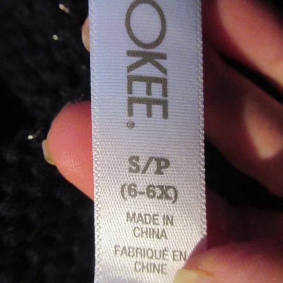 Relisted 6 - 6X sweater dress black w/ shimmer  girls small - Picture 10 of 11